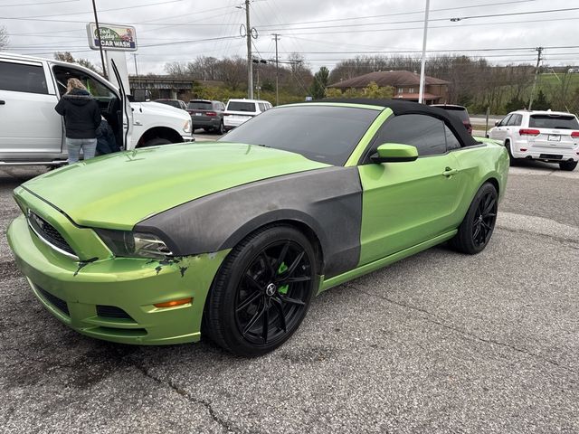 2013 Ford Mustang V6