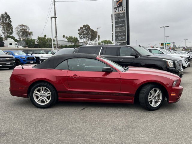 2013 Ford Mustang V6