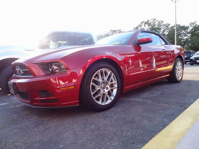 2013 Ford Mustang V6