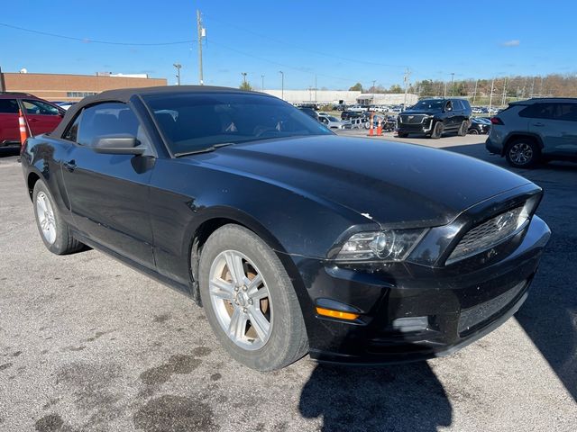 2013 Ford Mustang V6