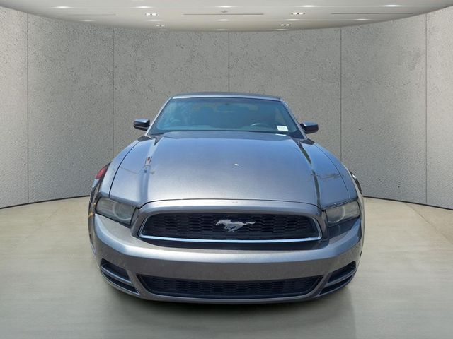 2013 Ford Mustang V6