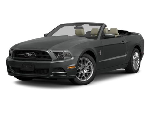 2013 Ford Mustang V6