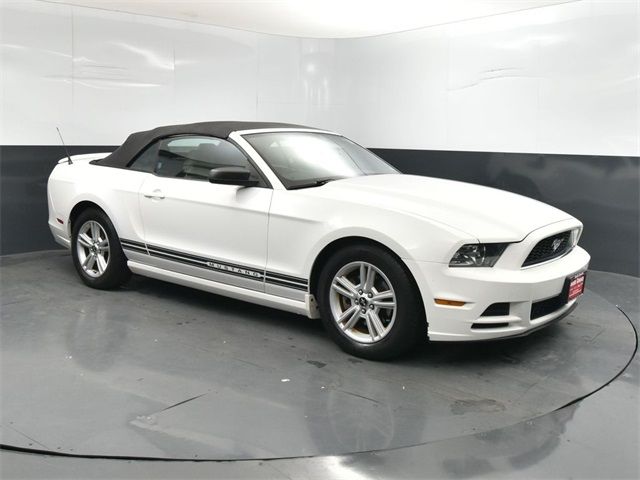 2013 Ford Mustang V6