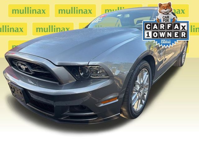 2013 Ford Mustang V6 Premium