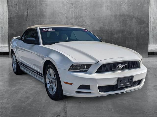 2013 Ford Mustang V6