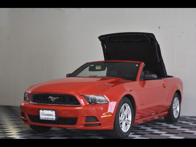 2013 Ford Mustang V6