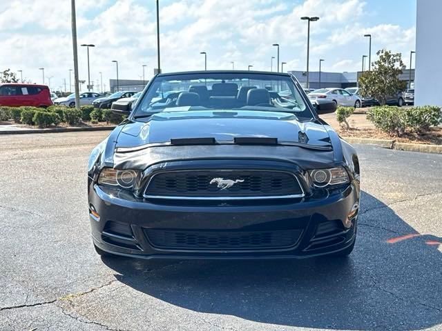 2013 Ford Mustang V6