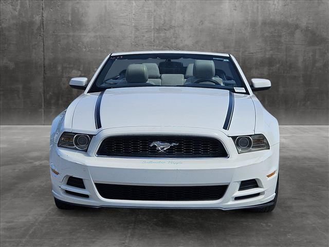 2013 Ford Mustang V6 Premium