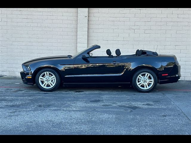 2013 Ford Mustang V6