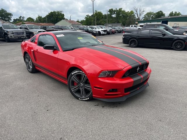 2013 Ford Mustang V6 Premium