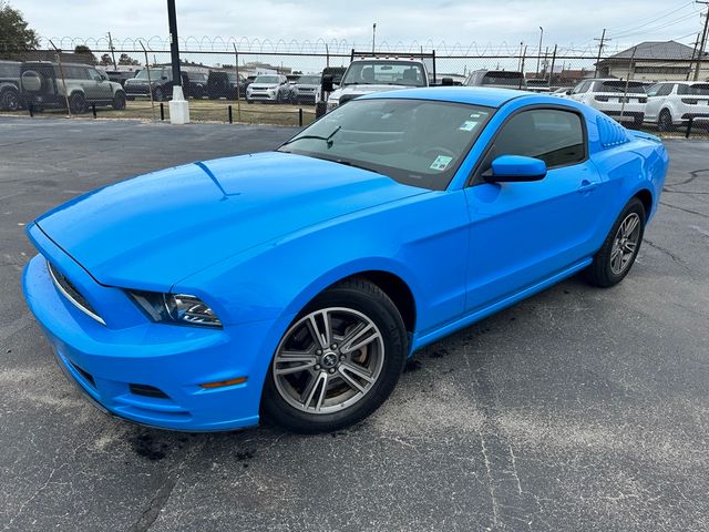 2013 Ford Mustang V6