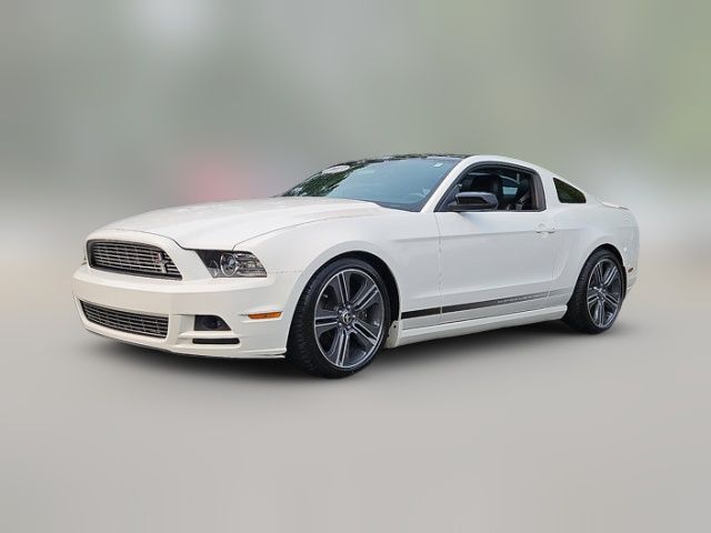 2013 Ford Mustang V6 Premium