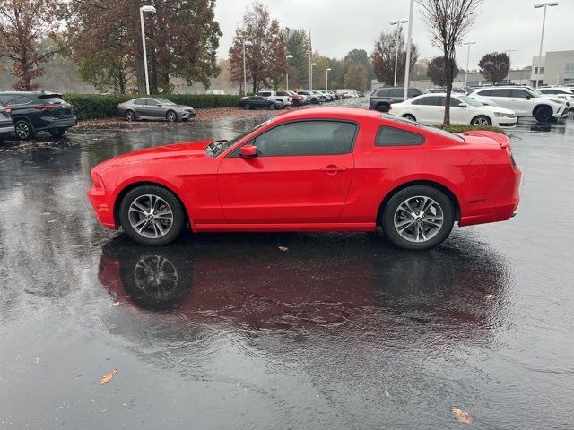 2013 Ford Mustang V6 Premium