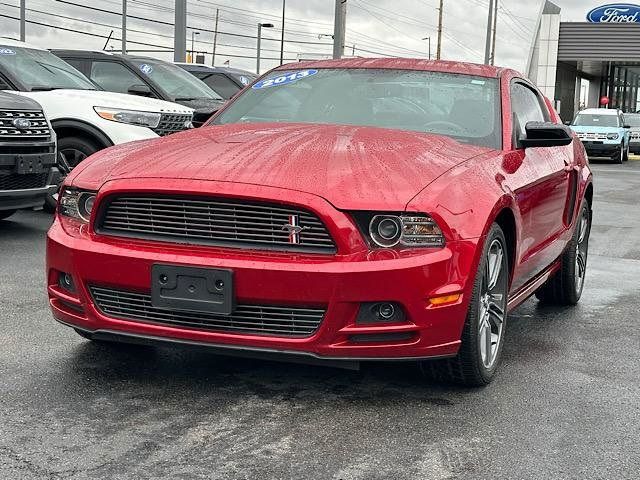 2013 Ford Mustang V6