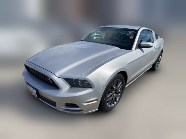 2013 Ford Mustang V6 Premium