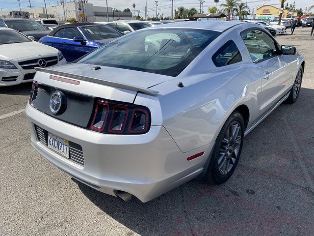 2013 Ford Mustang V6 Premium