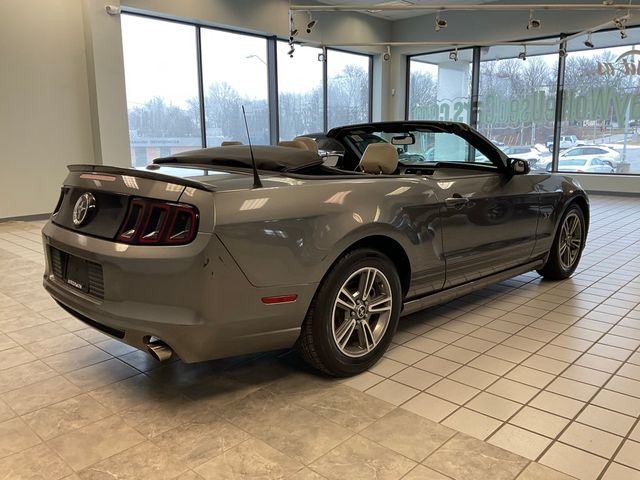 2013 Ford Mustang V6 Premium