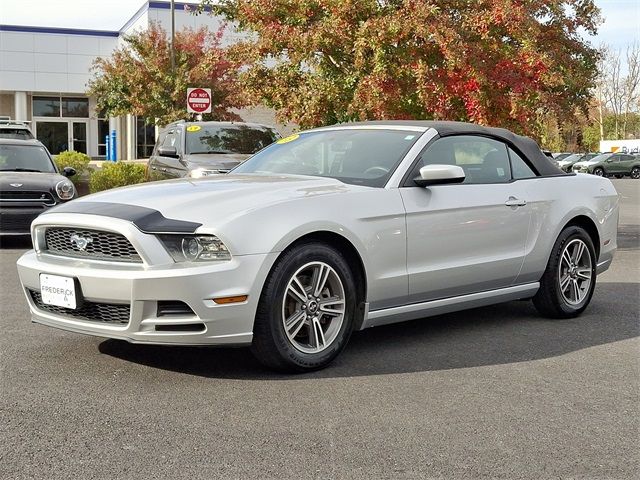 2013 Ford Mustang V6 Premium