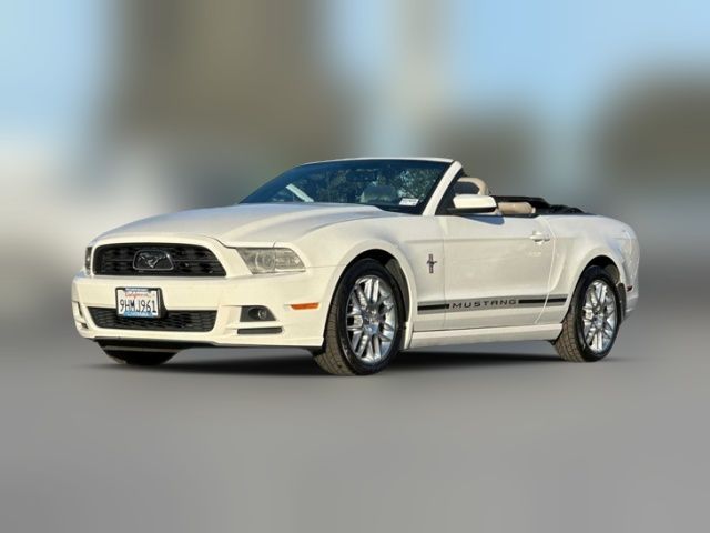 2013 Ford Mustang V6 Premium