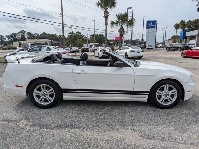 2013 Ford Mustang V6 Premium