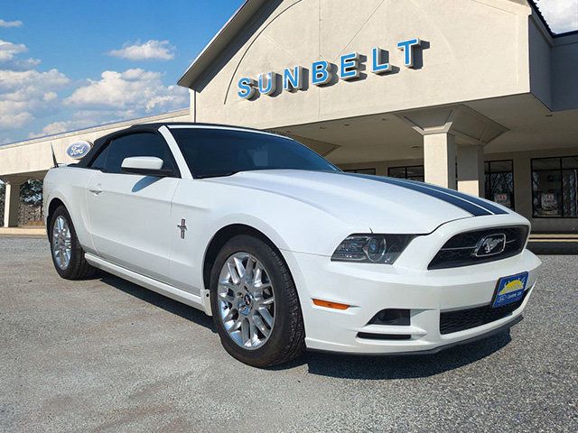 2013 Ford Mustang V6 Premium