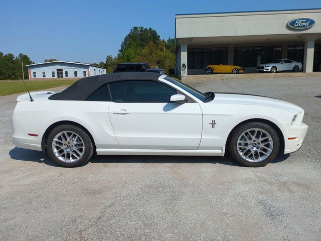 2013 Ford Mustang V6 Premium