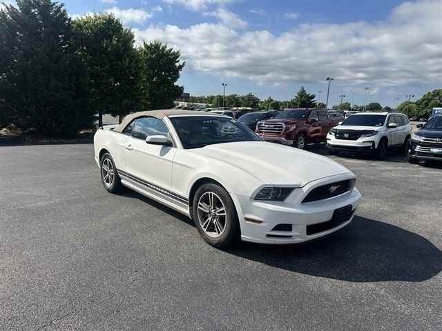 2013 Ford Mustang V6 Premium