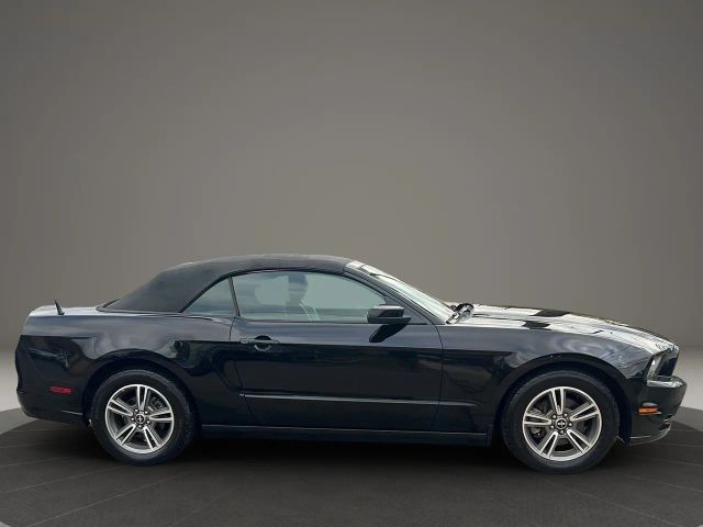 2013 Ford Mustang V6 Premium