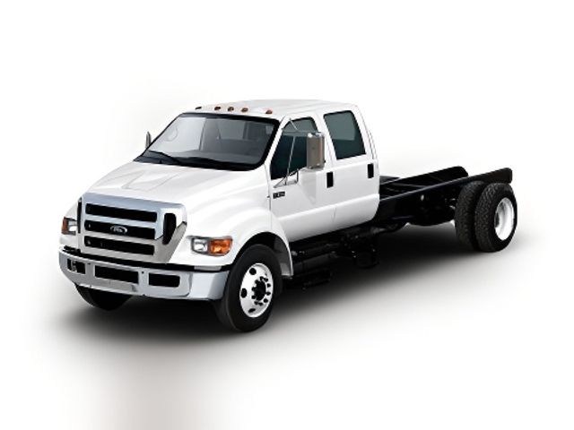 2013 Ford Super Duty F-750 Straight Frame 