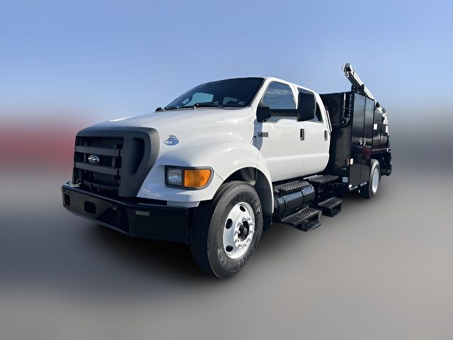 2013 Ford F-750 XL Straight Frame