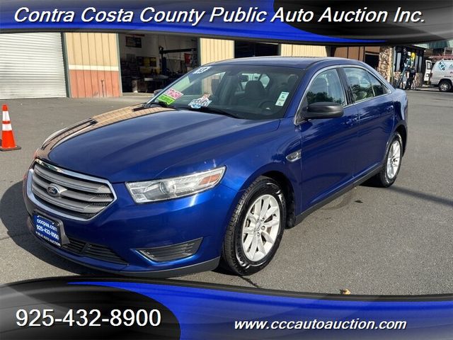 2013 Ford Taurus SE