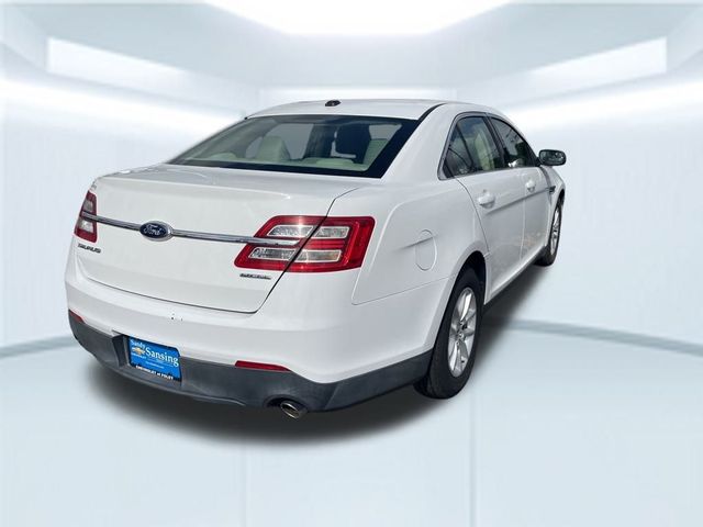 2013 Ford Taurus SE