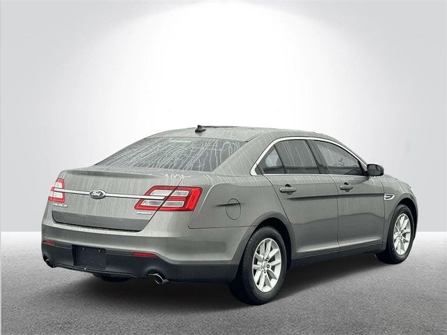 2013 Ford Taurus SE