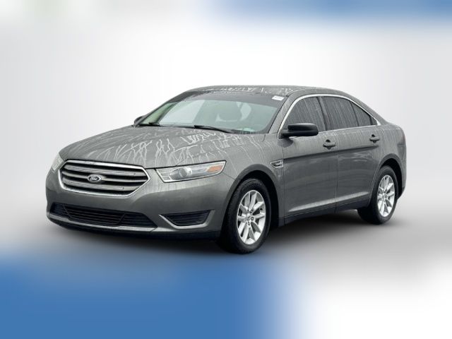 2013 Ford Taurus SE