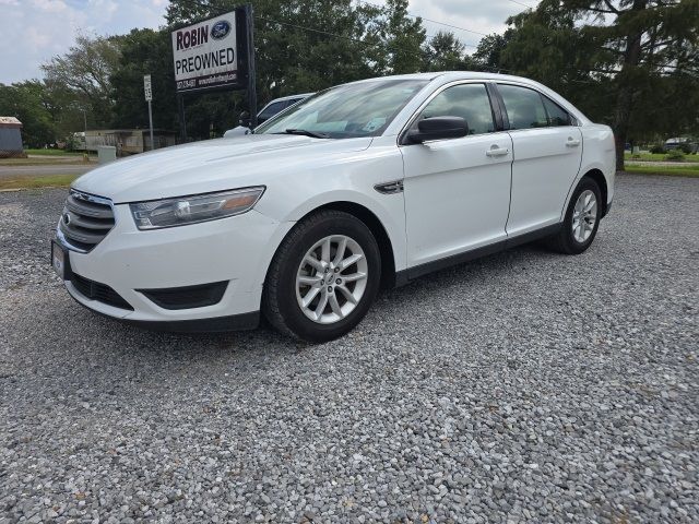 2013 Ford Taurus SE