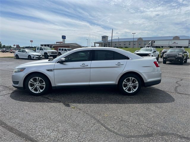 2013 Ford Taurus SEL