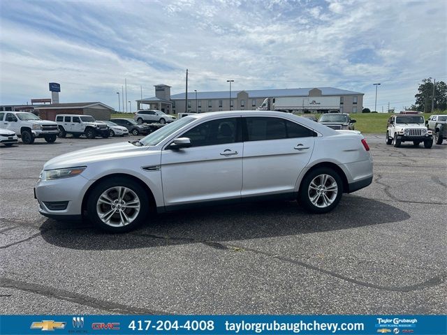 2013 Ford Taurus SEL