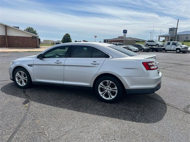 2013 Ford Taurus SEL