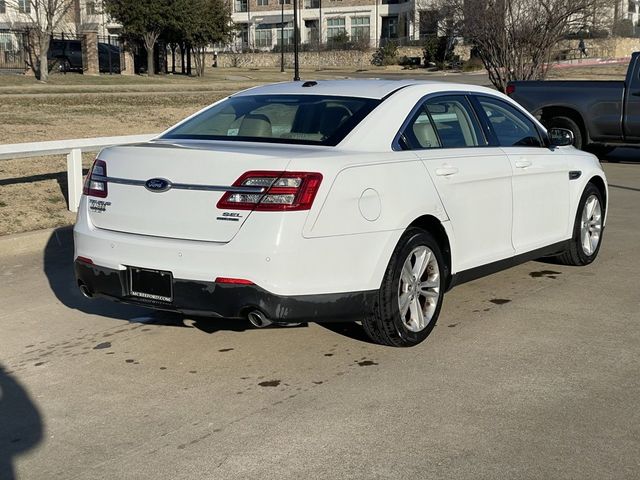 2013 Ford Taurus SEL