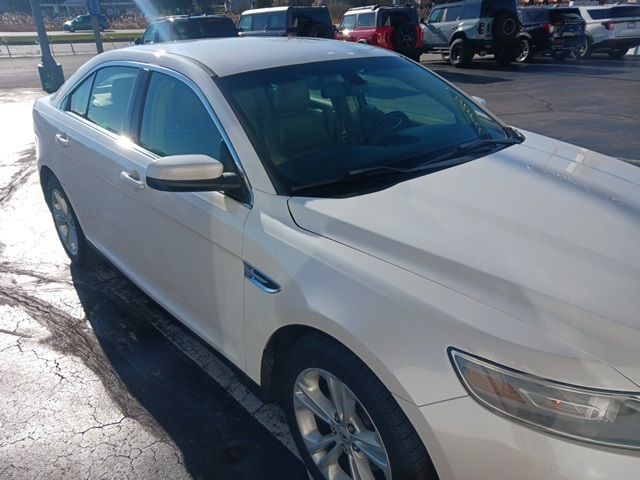 2013 Ford Taurus SEL