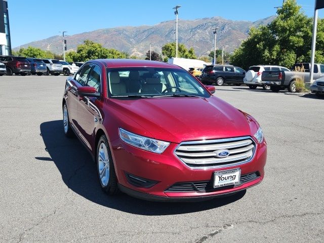 2013 Ford Taurus SEL