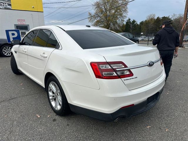 2013 Ford Taurus SEL