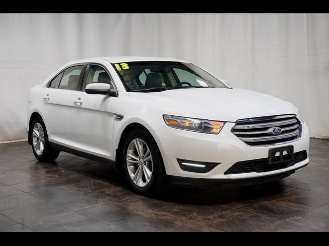 2013 Ford Taurus SEL