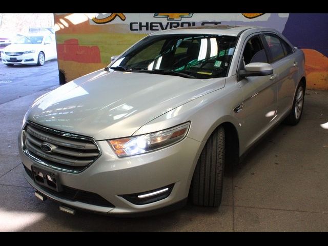 2013 Ford Taurus SEL