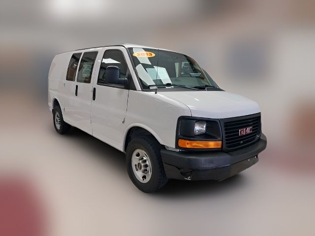 2013 GMC Savana Base