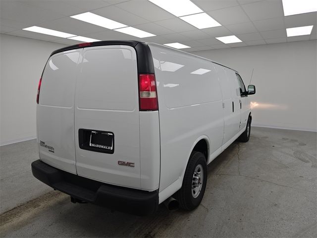 2013 GMC Savana Diesel