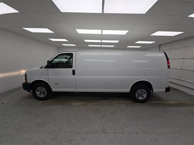 2013 GMC Savana Diesel