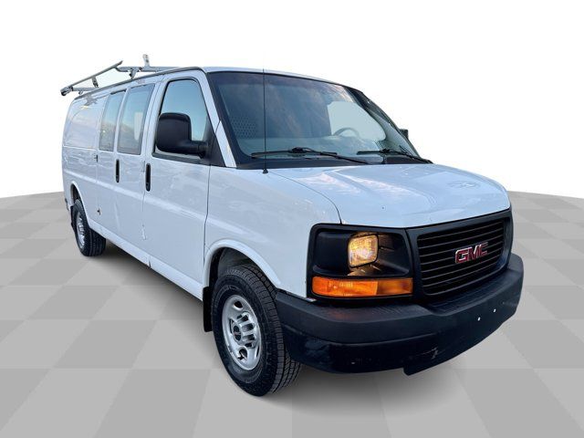 2013 GMC Savana Base