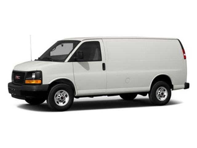 2013 GMC Savana Base