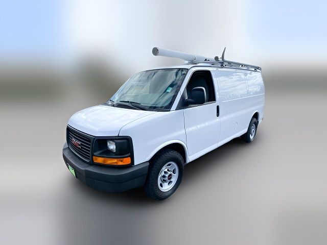 2013 GMC Savana Base